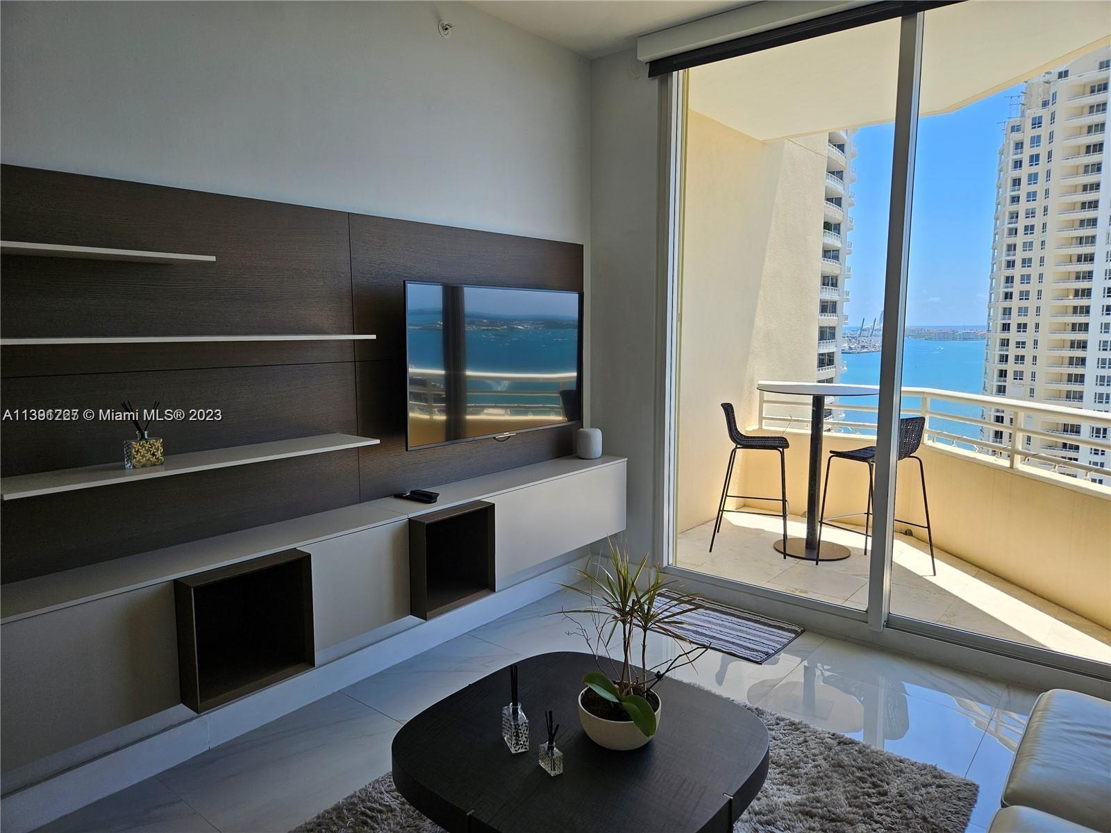 ONE TEQUESTA POINT - Residential Lease