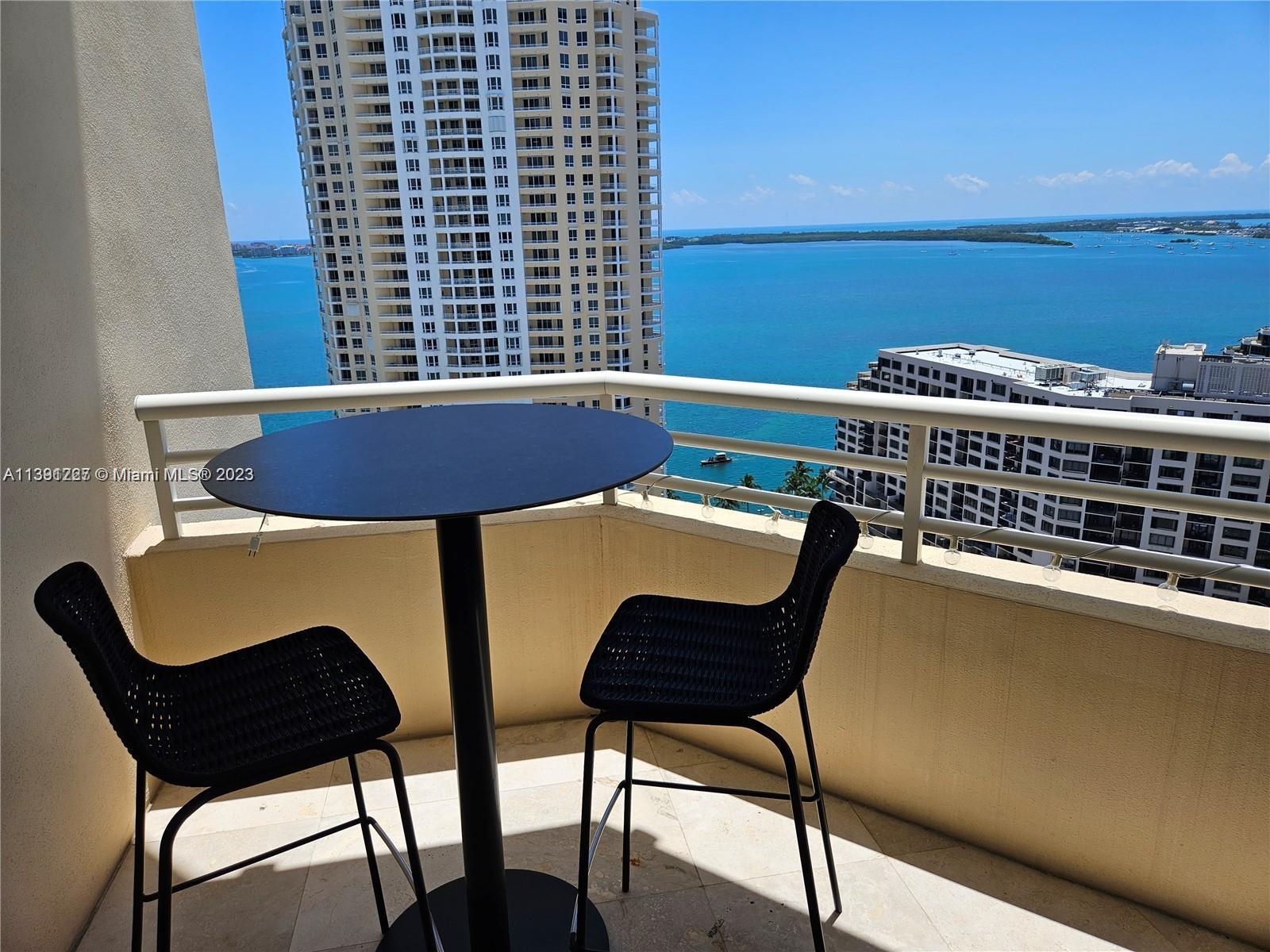 ONE TEQUESTA POINT - Residential Lease