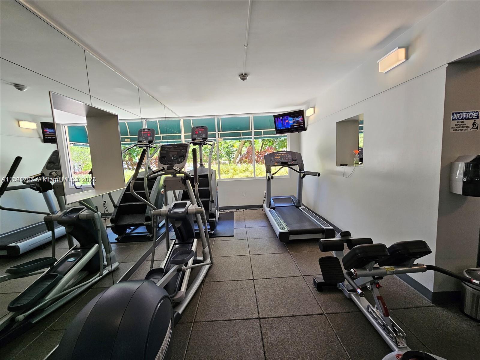 ONE TEQUESTA POINT - Residential Lease