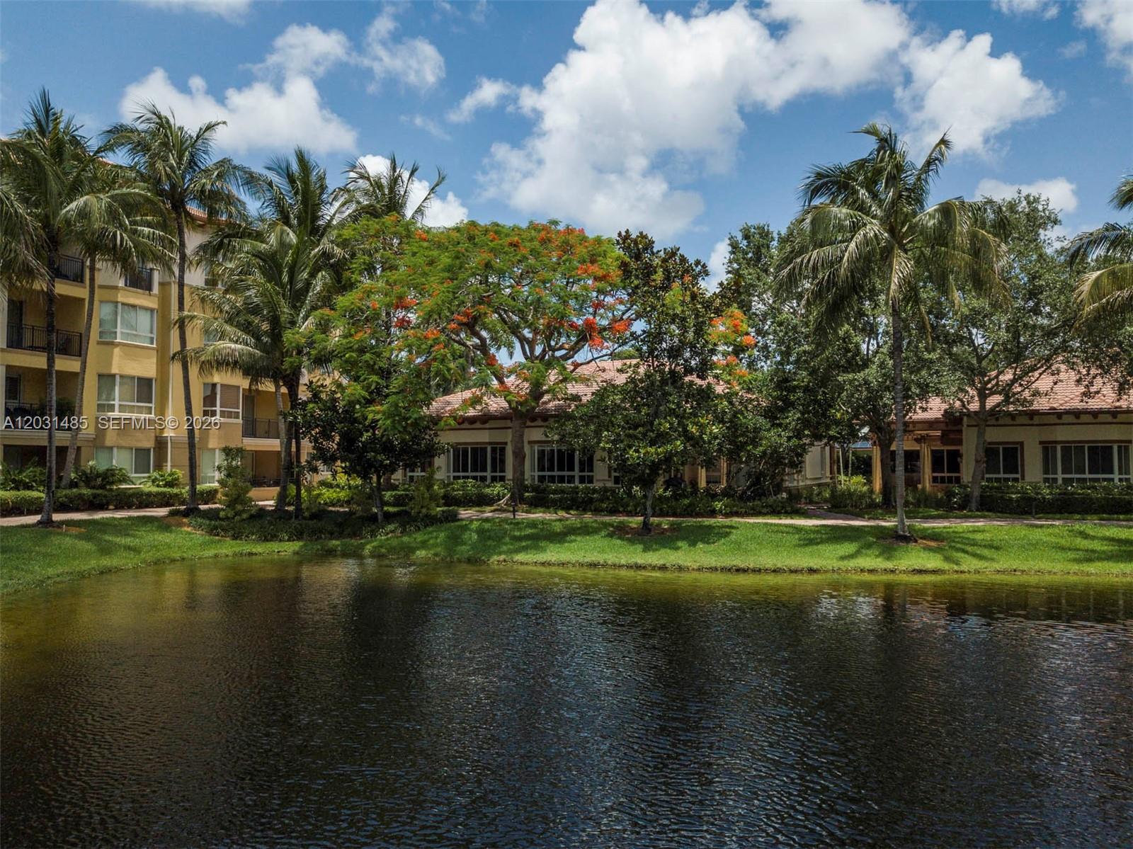WESTON COMMONS - Residential