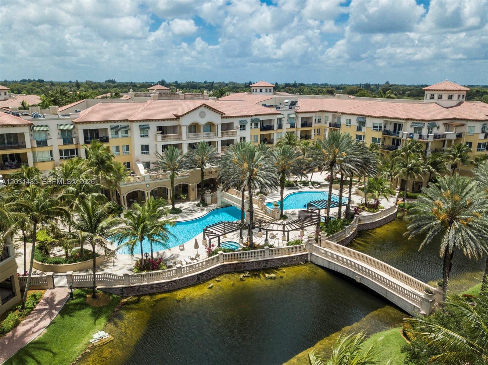 WESTON COMMONS - Residential