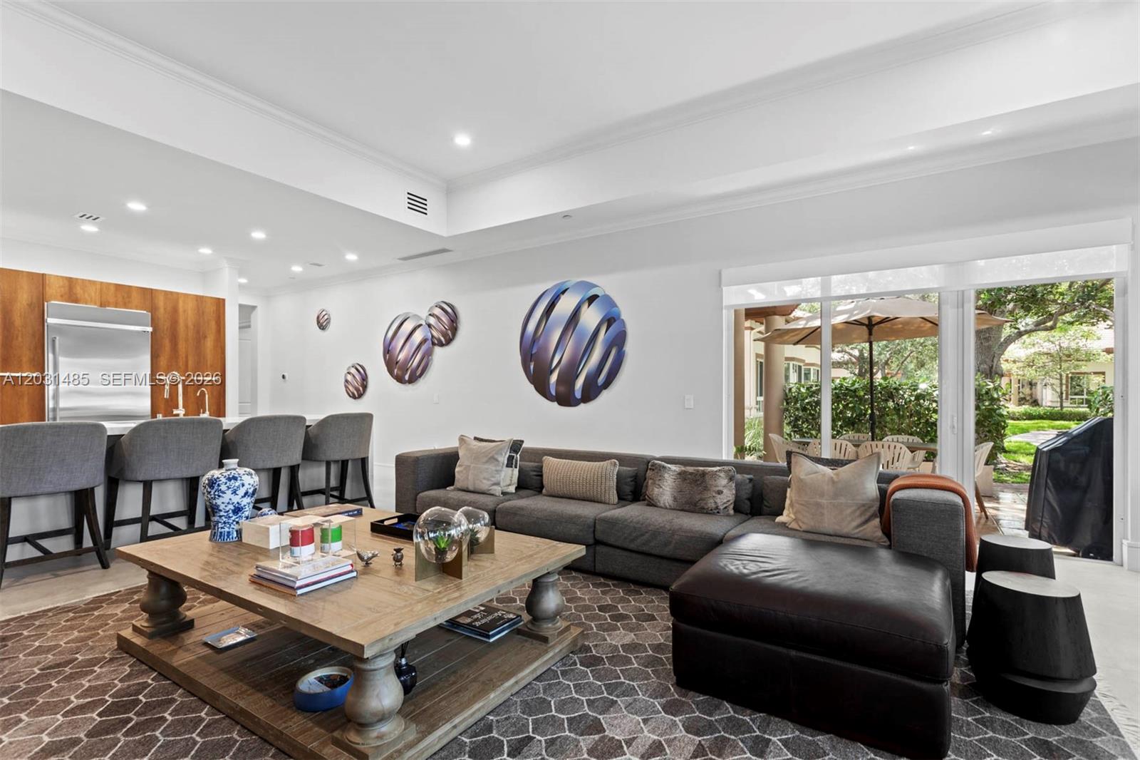 WESTON COMMONS - Residential