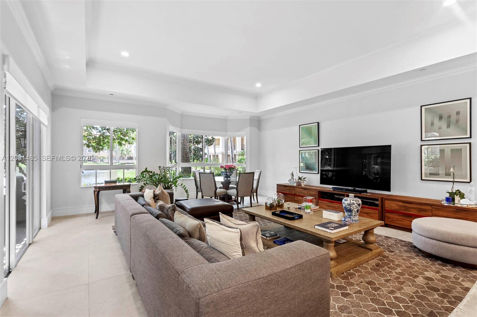 WESTON COMMONS - Residential