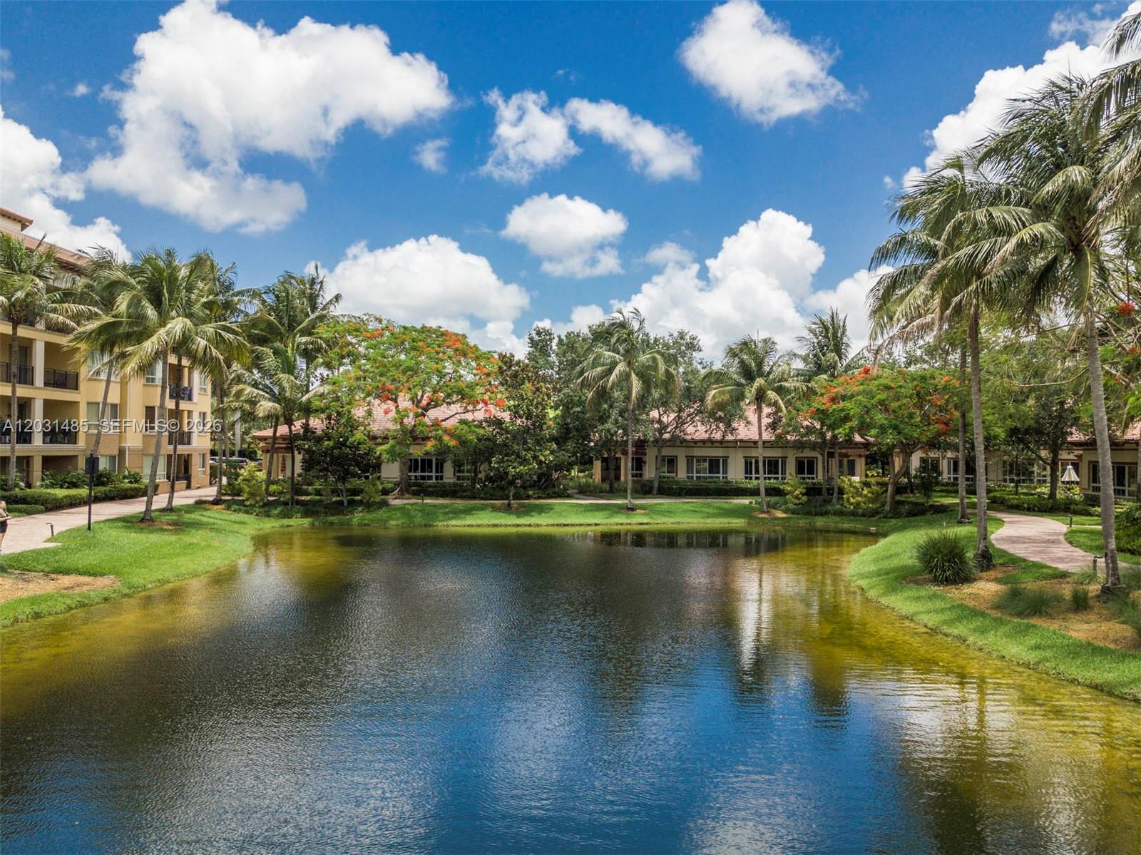 WESTON COMMONS - Residential