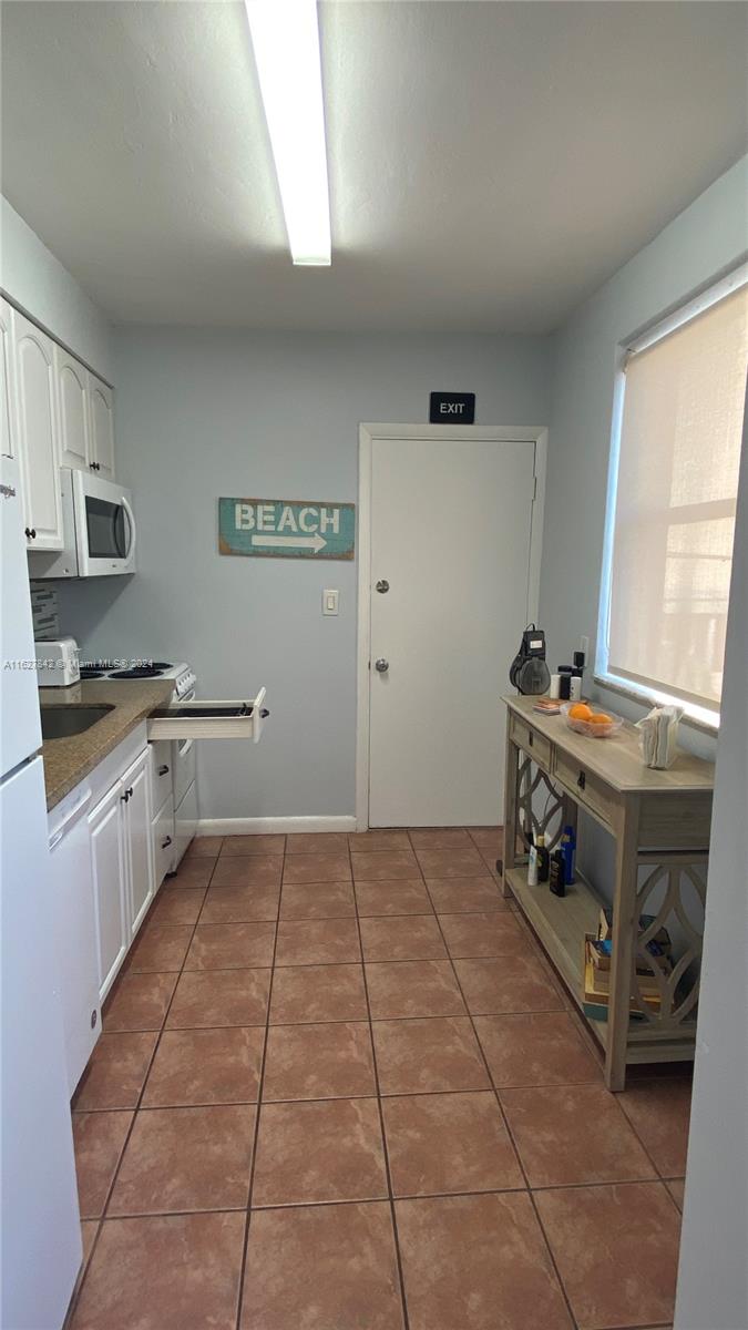 WINDWOOD SEAS CONDO - Residential