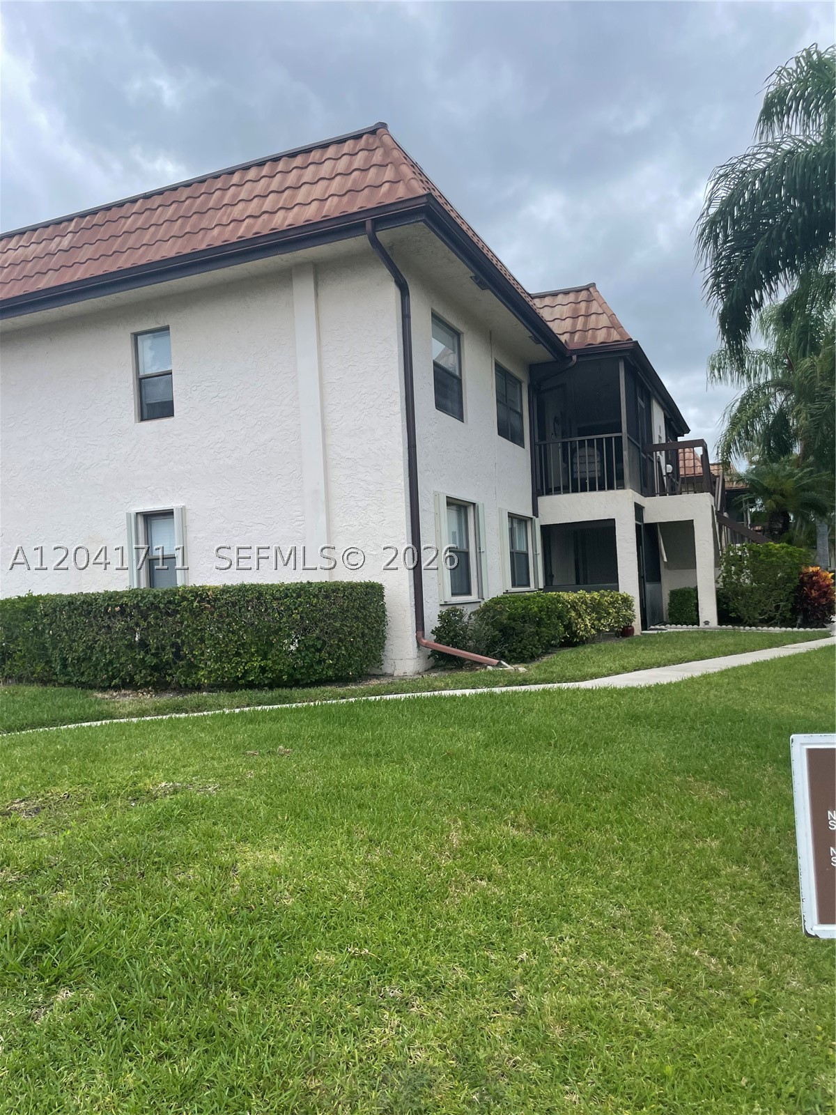LUCERNE LAKES GOLF COLONY - Residential