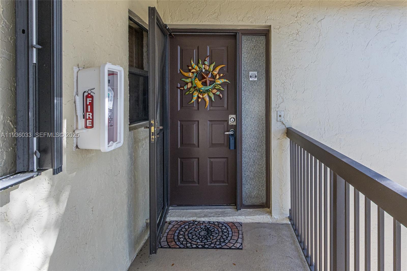 BAYWOOD VILLAGE III-B - Residential