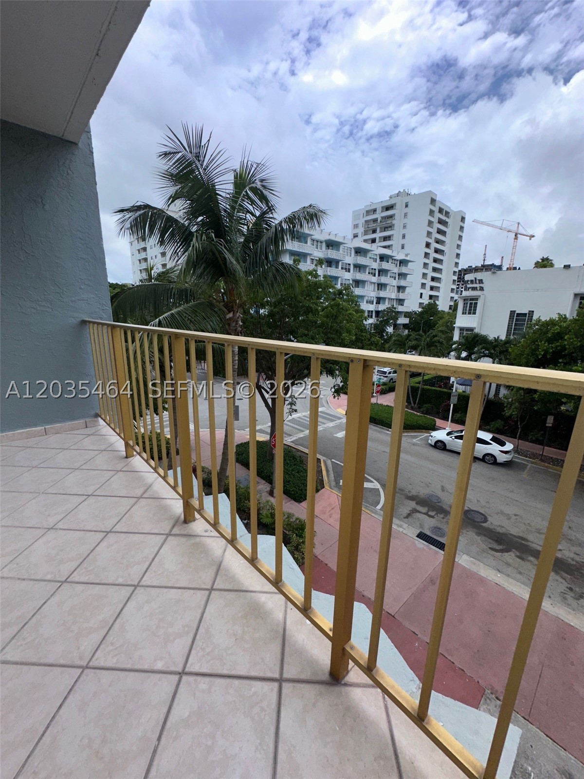 JAMES CENTRAL TOWERS COND - Residential Lease