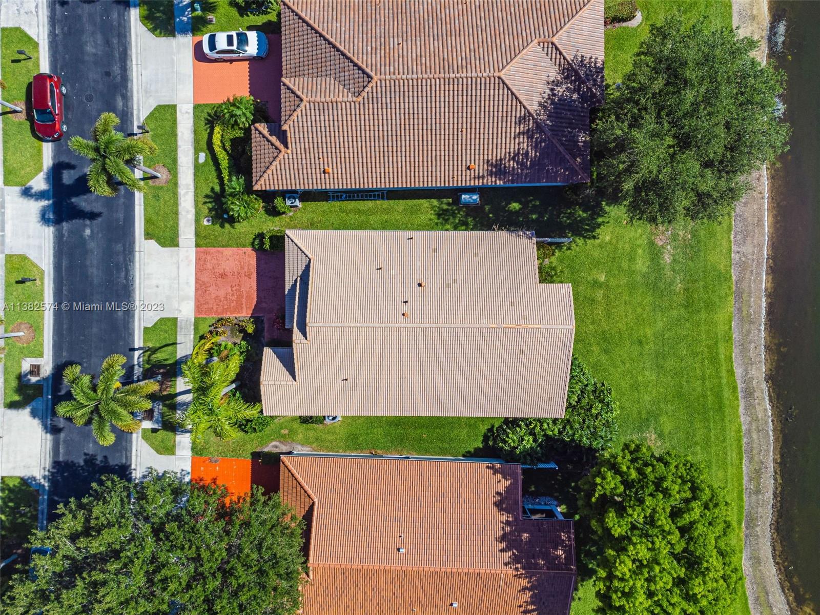 CORAL LAKES IV - Residential