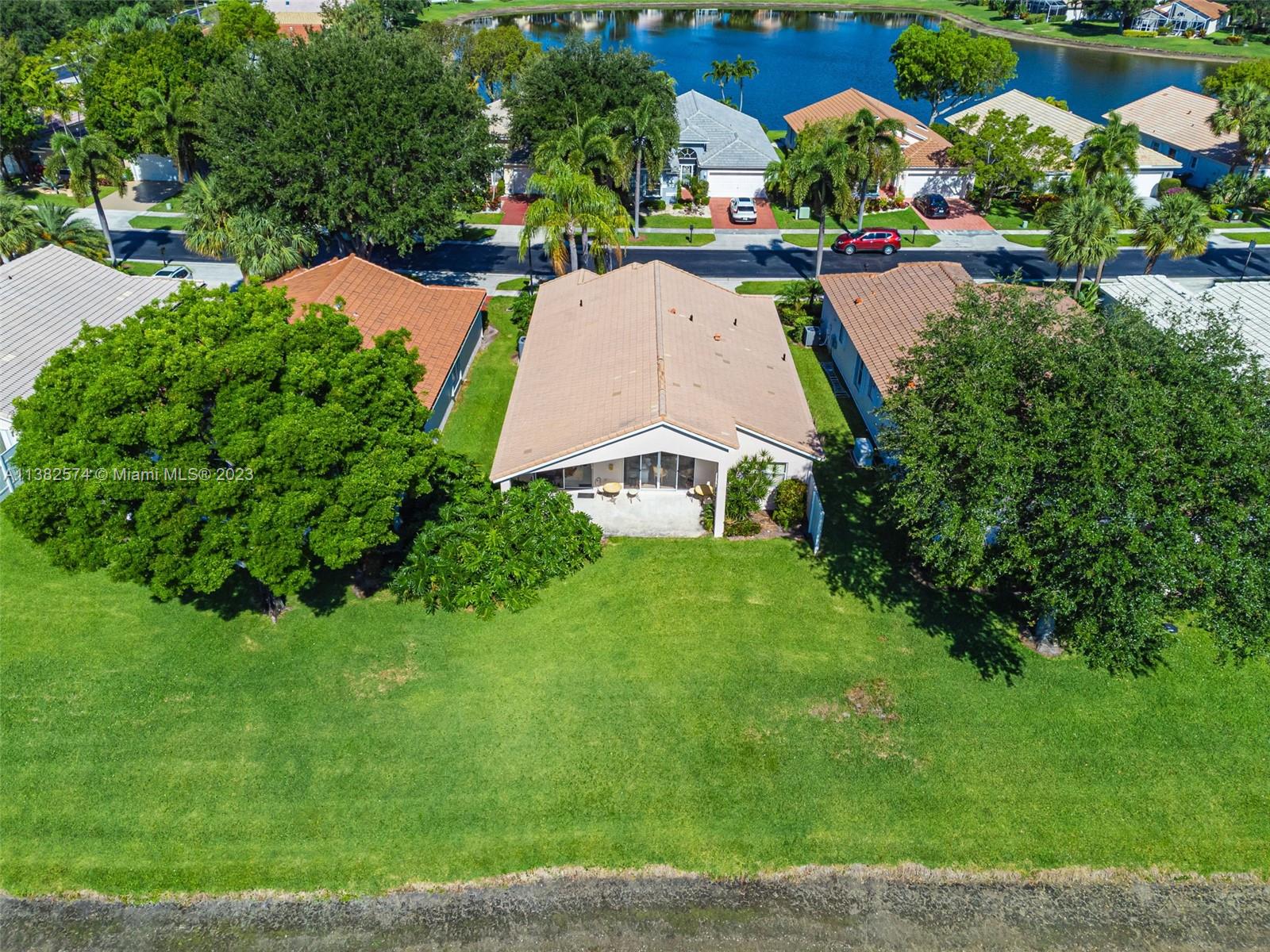 CORAL LAKES IV - Residential