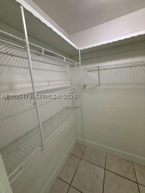 ROLLING GREEN CONDO C - Residential