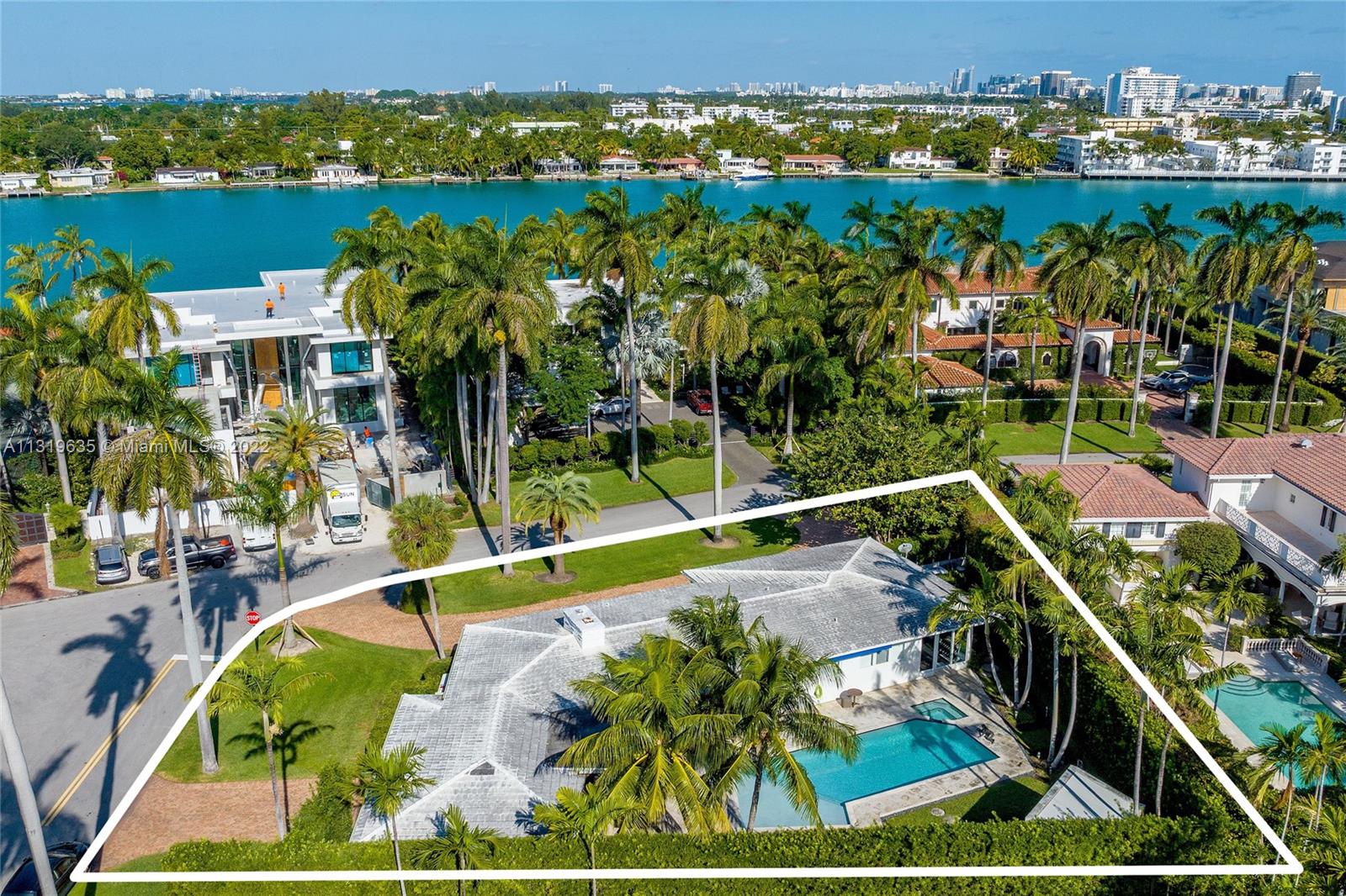 SUB OF LAGORCE ISLAND - Residential