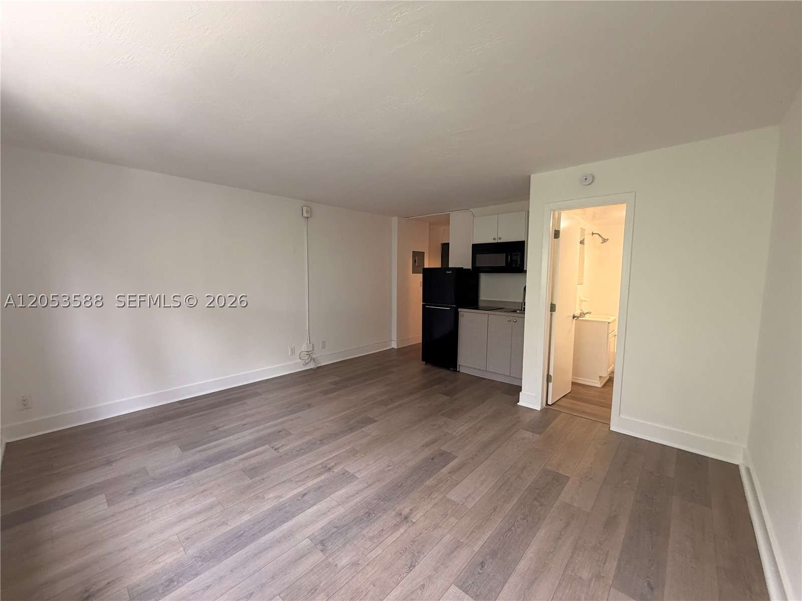 CITY OF MIAMI SOUTH - Residential Lease