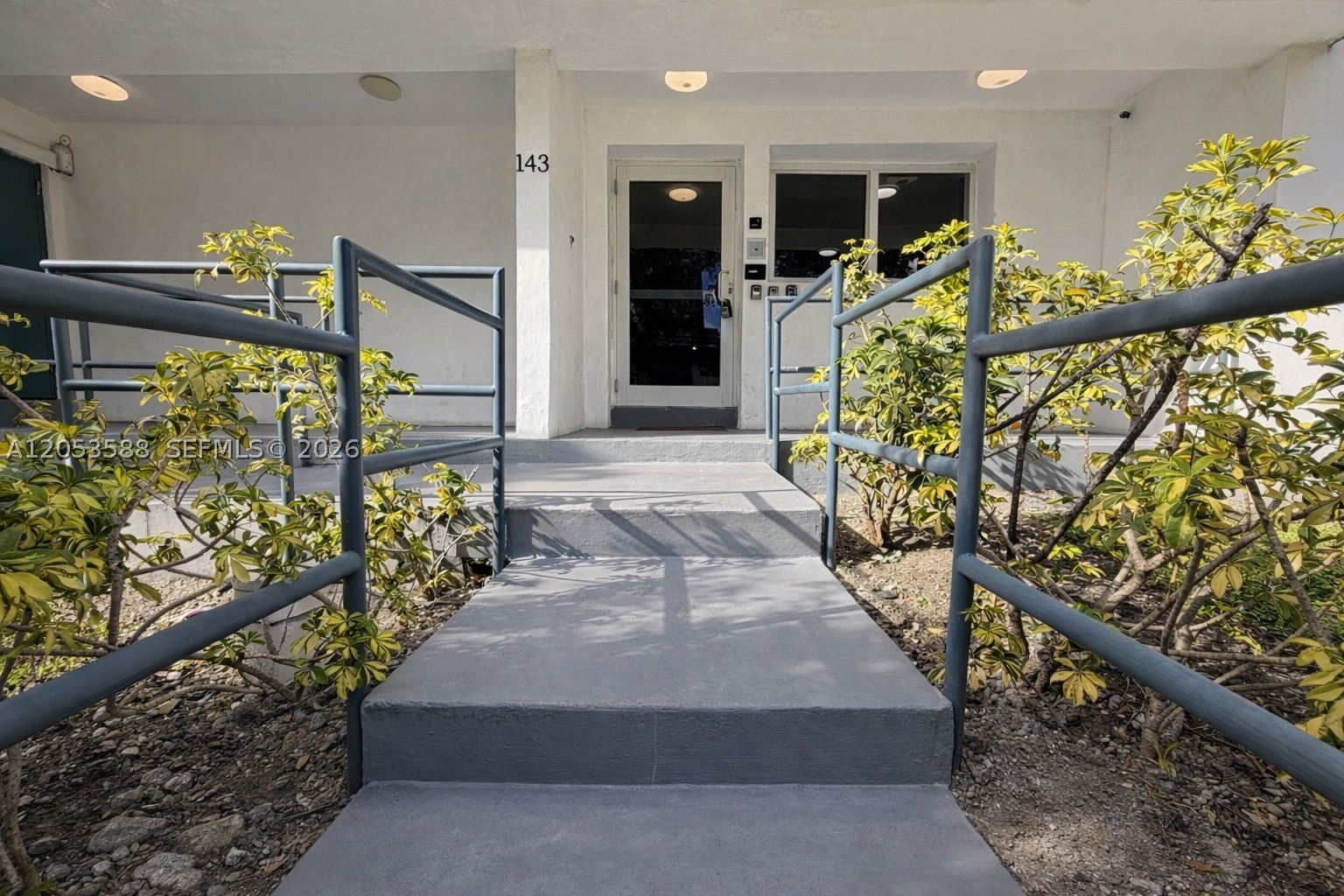 CITY OF MIAMI SOUTH - Residential Lease