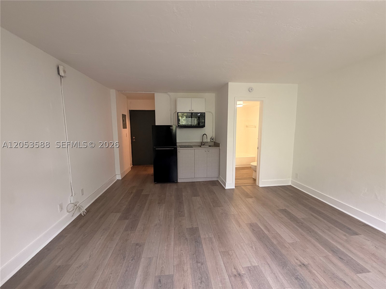CITY OF MIAMI SOUTH - Residential Lease