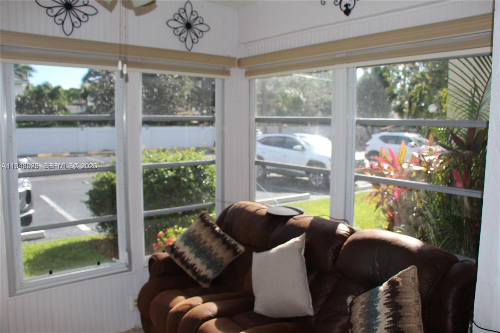 MEADOWS CONDO - Residential