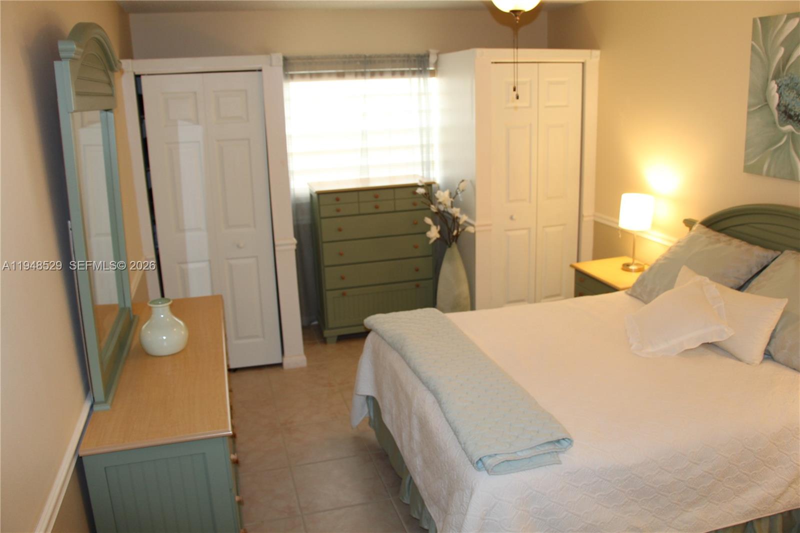 MEADOWS CONDO - Residential