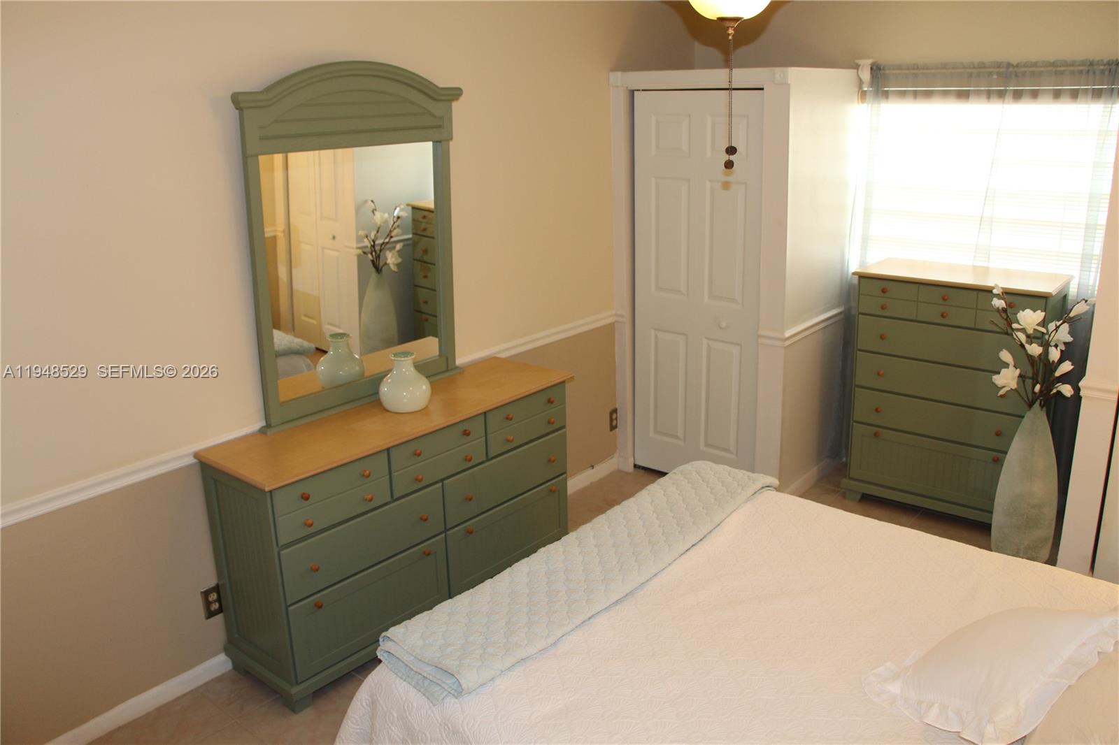 MEADOWS CONDO - Residential