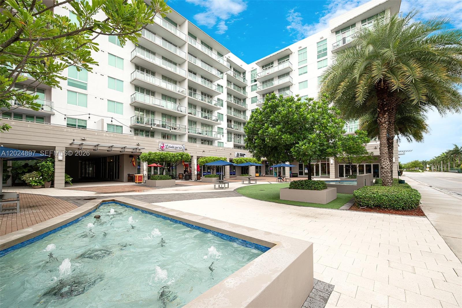 GRAND BAY COMMONS SOUTH - Residential