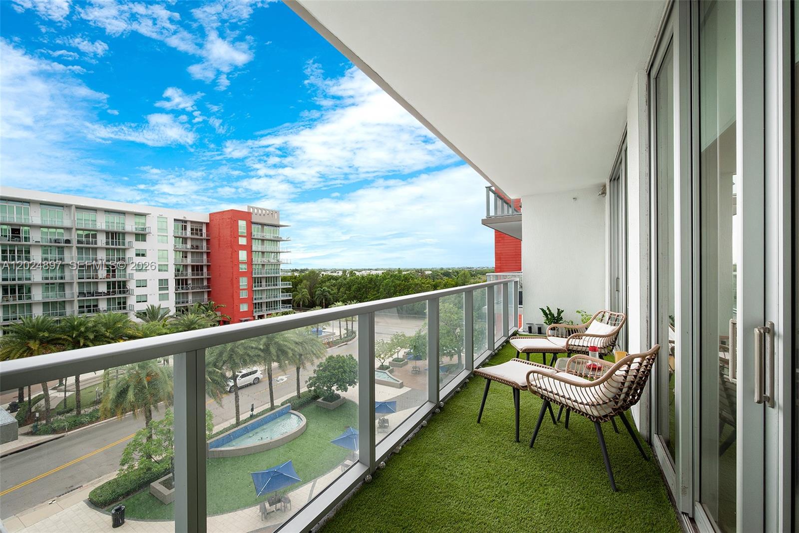 GRAND BAY COMMONS SOUTH - Residential