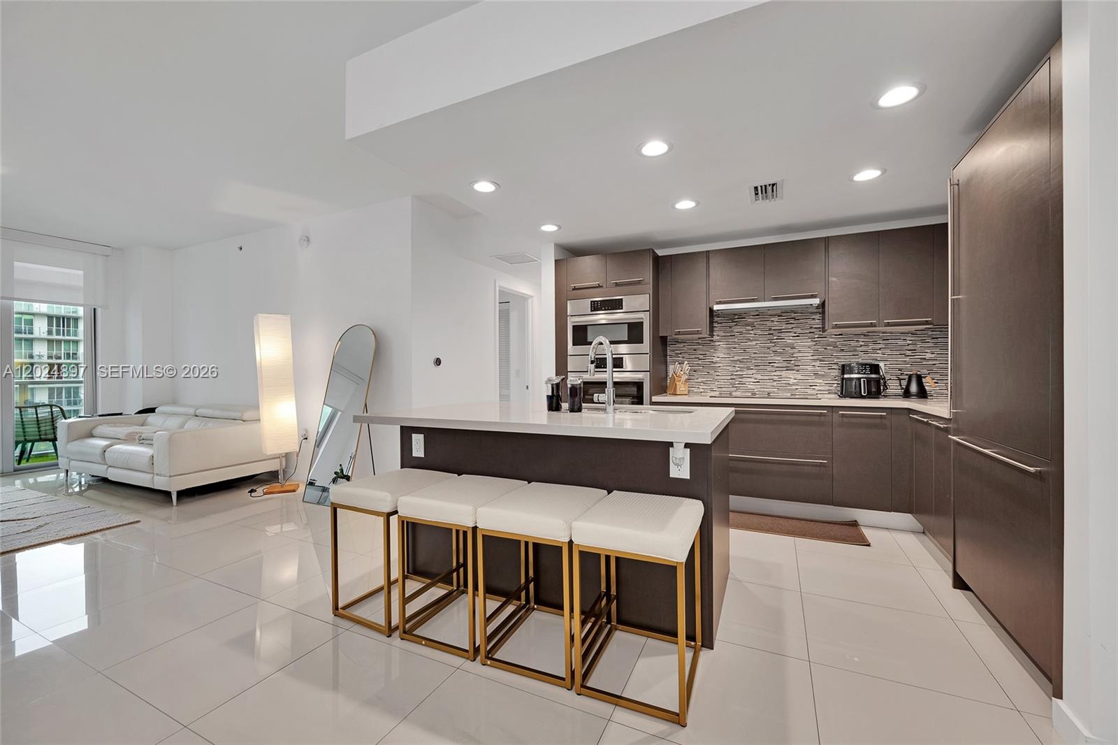 GRAND BAY COMMONS SOUTH - Residential