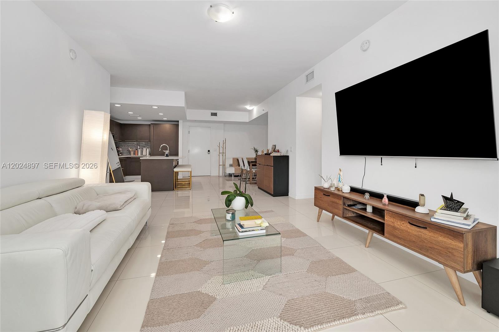 GRAND BAY COMMONS SOUTH - Residential