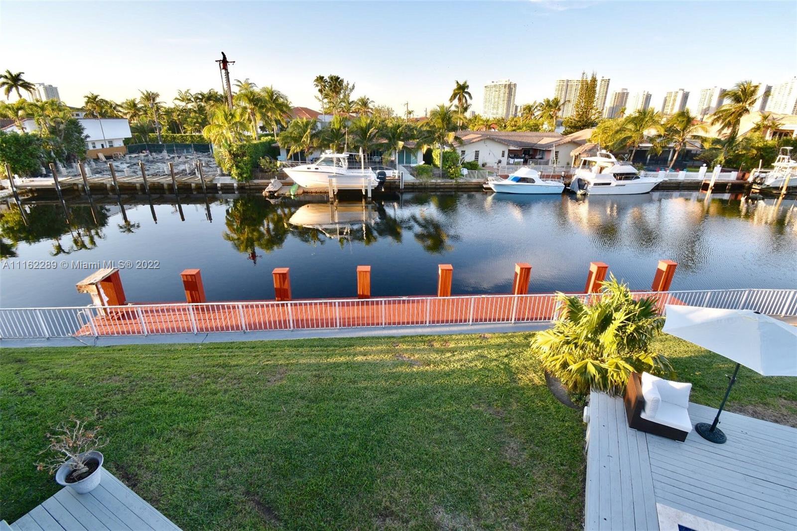 EASTERN SHORES - Residential
