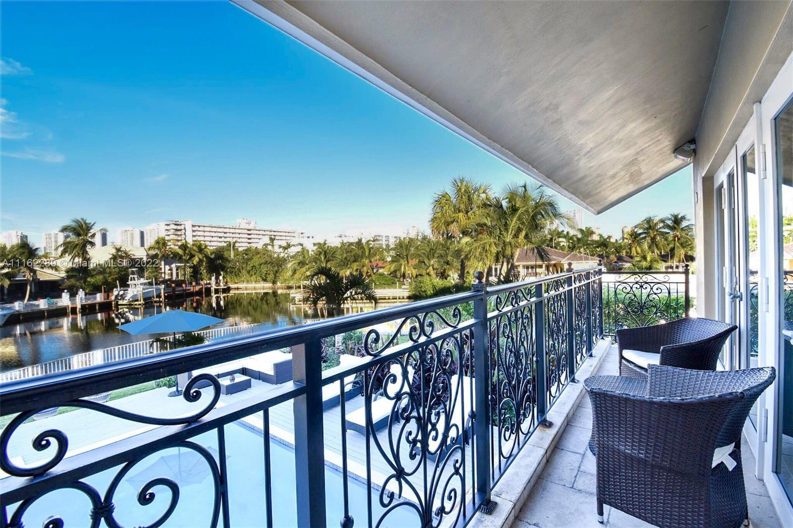 EASTERN SHORES - Residential