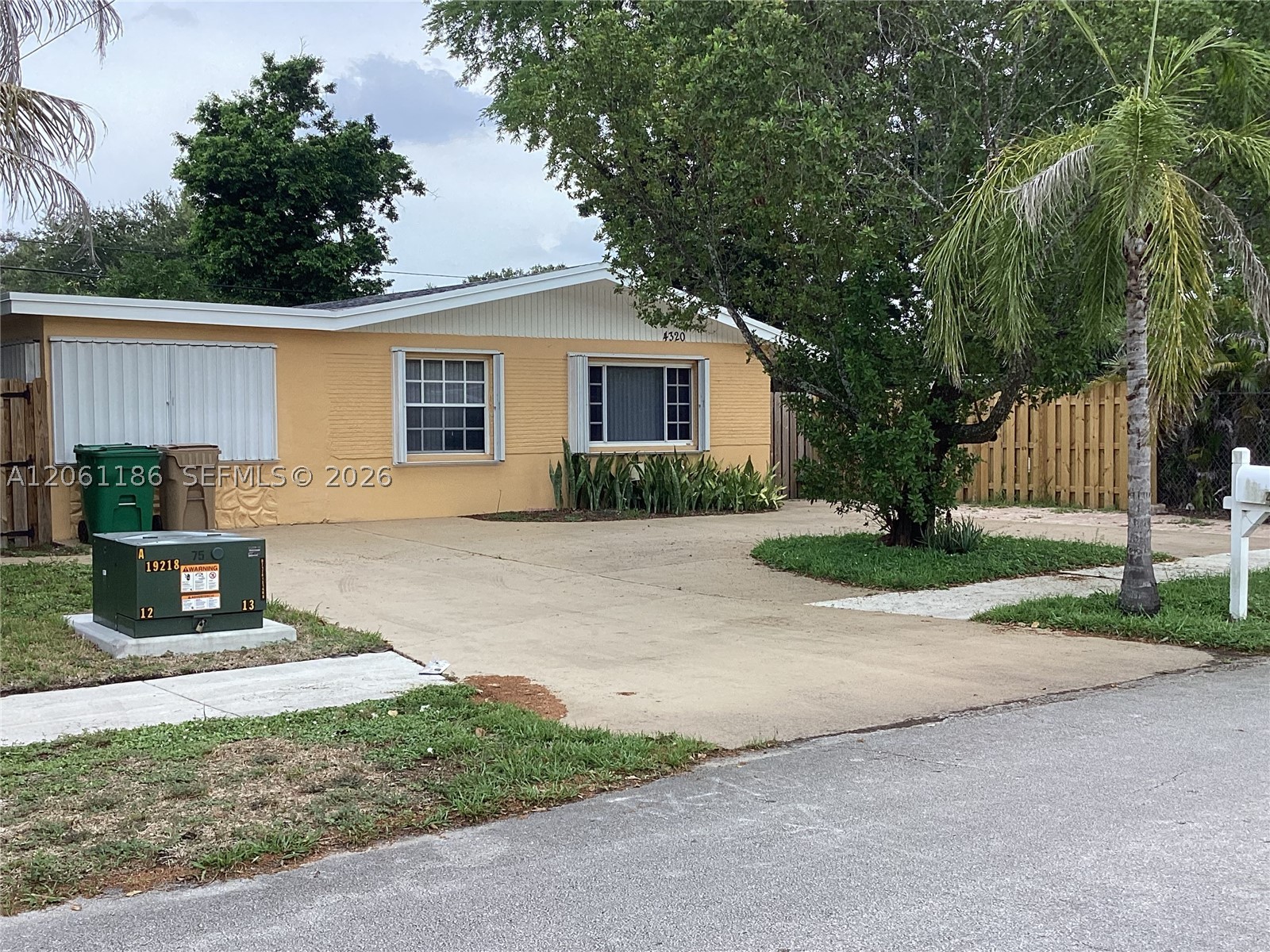 Beautiful 3-Bedroom Home in the Heart of Davie – Prime Location!
Welcome to this well-maintained 3-bedroom, 2-bathroom single-family home offering 1,265 square feet of comfortable living space in one of Davie's most desirable neighborhoods. Nestled in a sought-after area, this charming property features a fully fenced backyard, perfect for entertaining, pets, family gatherings, or simply enjoying South Florida's beautiful weather.
Conveniently located near major college campuses, top-rated schools, hospitals, shopping centers, restaurants, and everyday conveniences, this home offers the perfect balance of comfort and accessibility. Davie is known for its outstanding lifestyle, blending a welcoming community atmosphere with excellent dining, shopping, parks, recreational activities, and entertainment options for residents of all ages.
Whether you're a first-time homebuyer, growing family, or investor, this property presents an incredible opportunity to own a home in a highly desirable location.
Don't miss this must-see home—it won't last long on the market! Schedule your showing