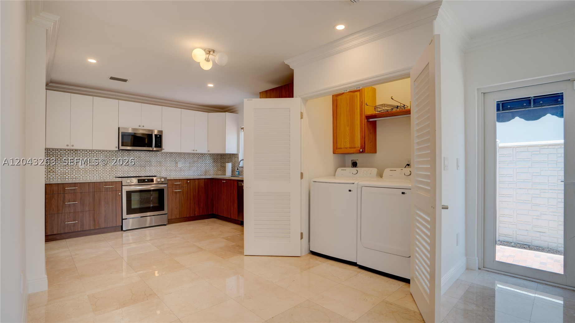 TRAIL GRANADA ADDN REV - Residential Lease