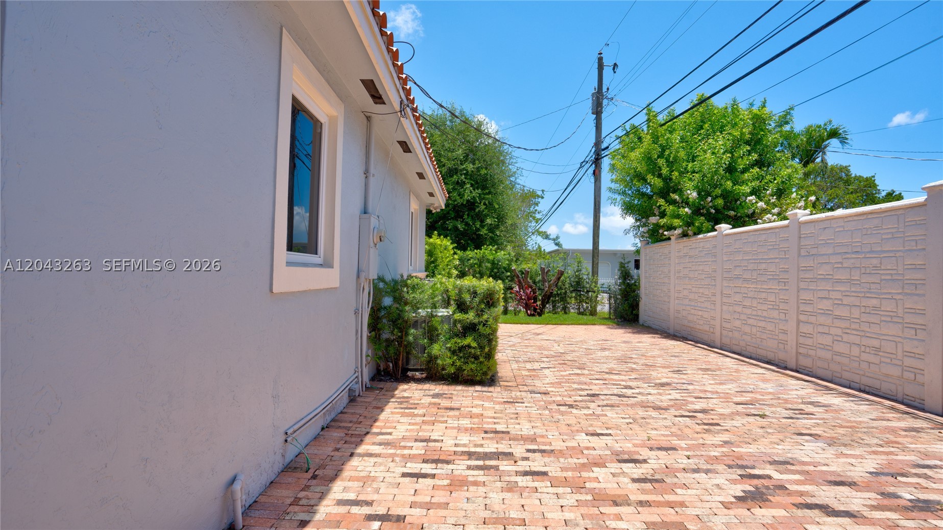 TRAIL GRANADA ADDN REV - Residential Lease