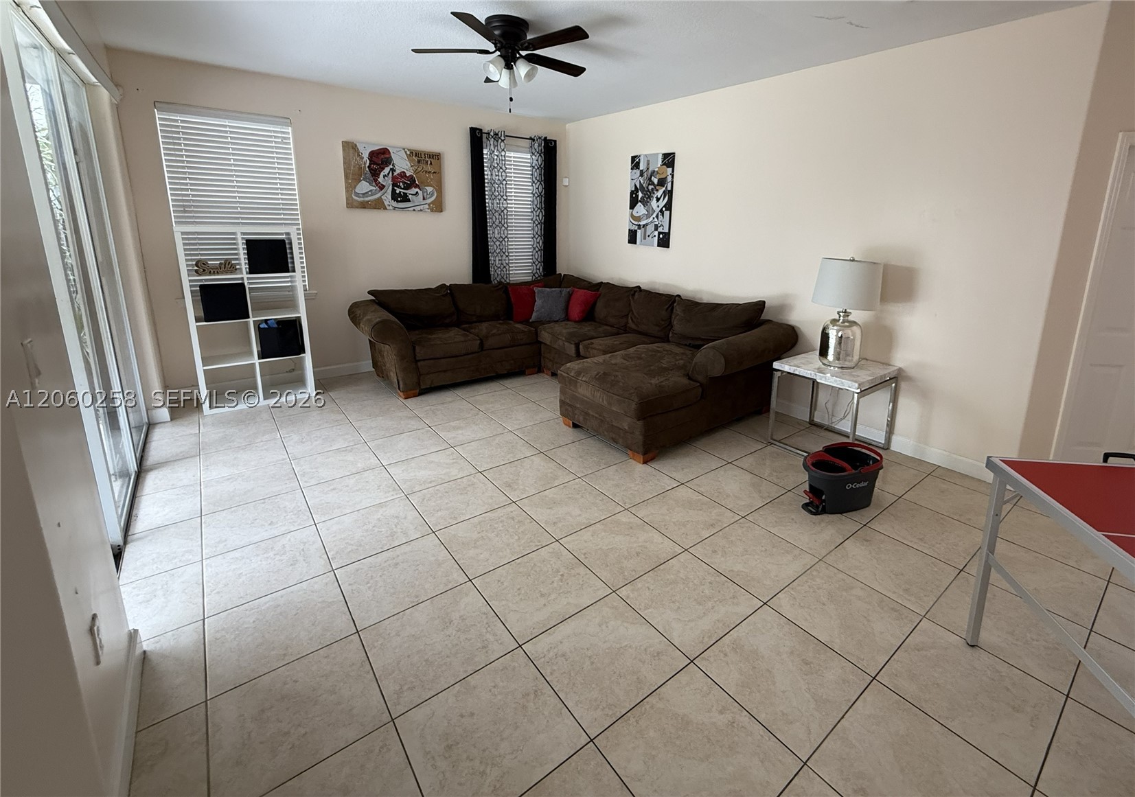 KENDALL COUNTRY ESTATES - Residential