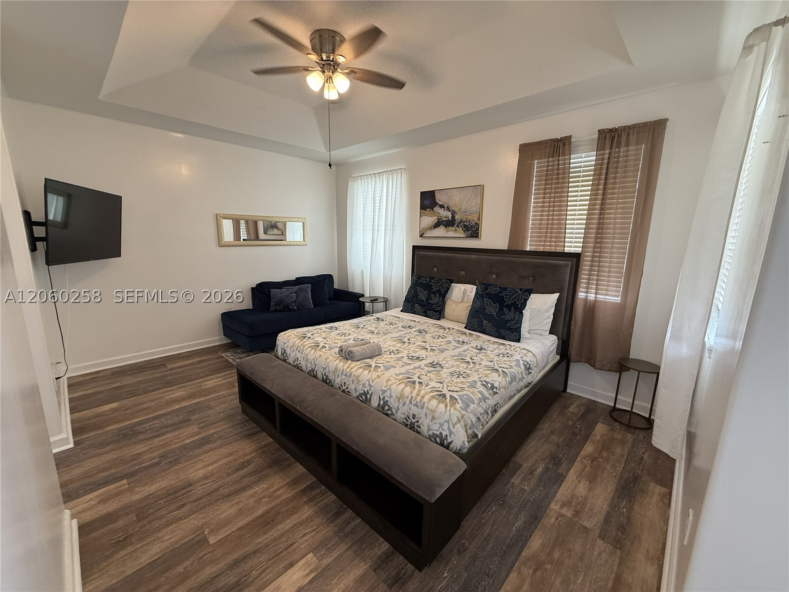 KENDALL COUNTRY ESTATES - Residential