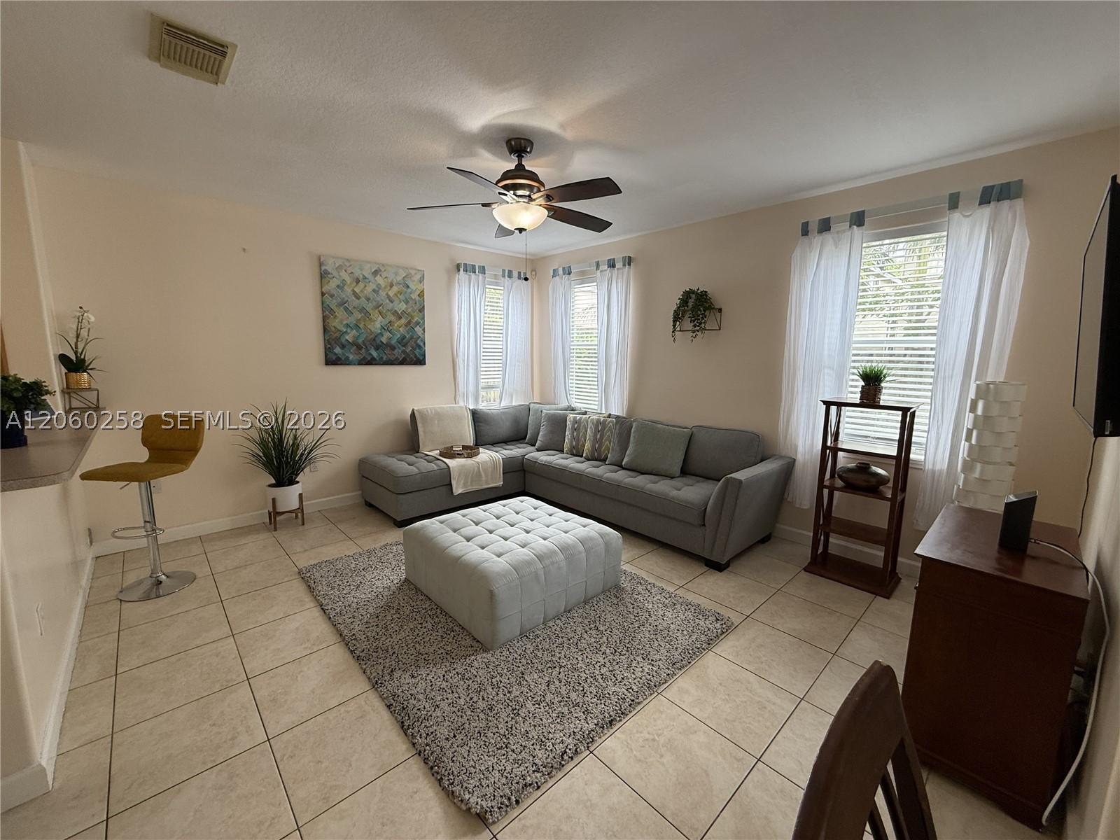 KENDALL COUNTRY ESTATES - Residential