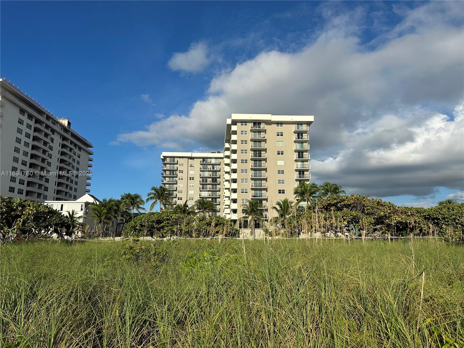 MANATEE CONDO - Residential Lease