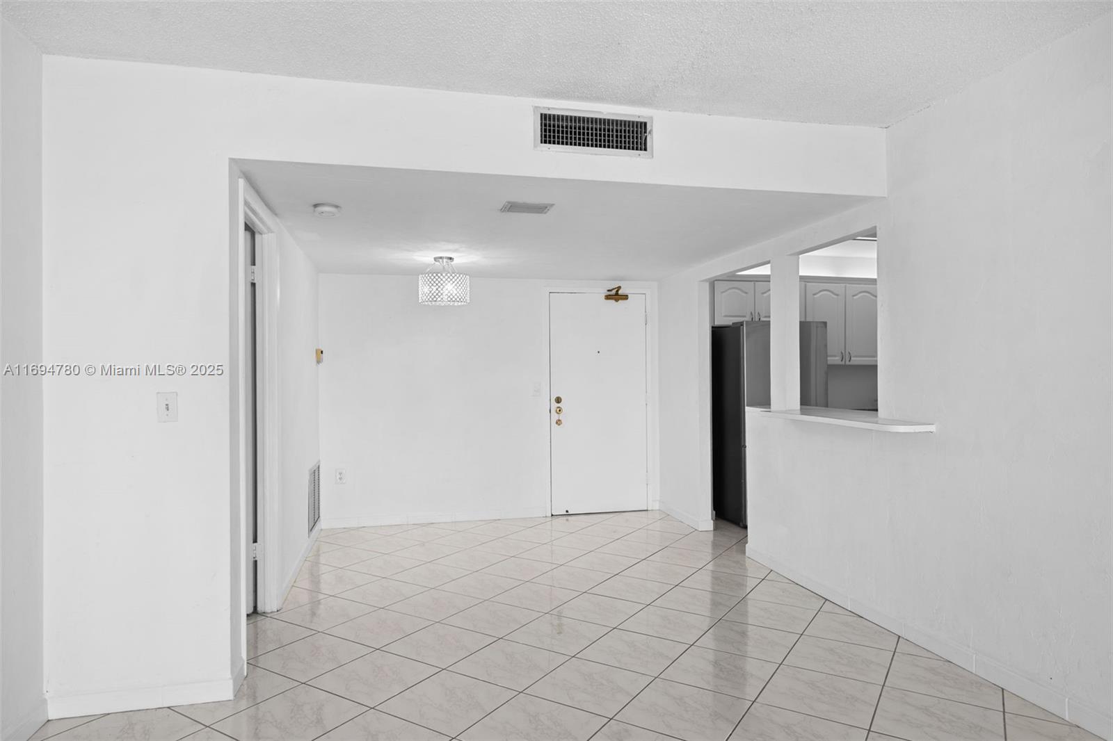 MANATEE CONDO - Residential Lease