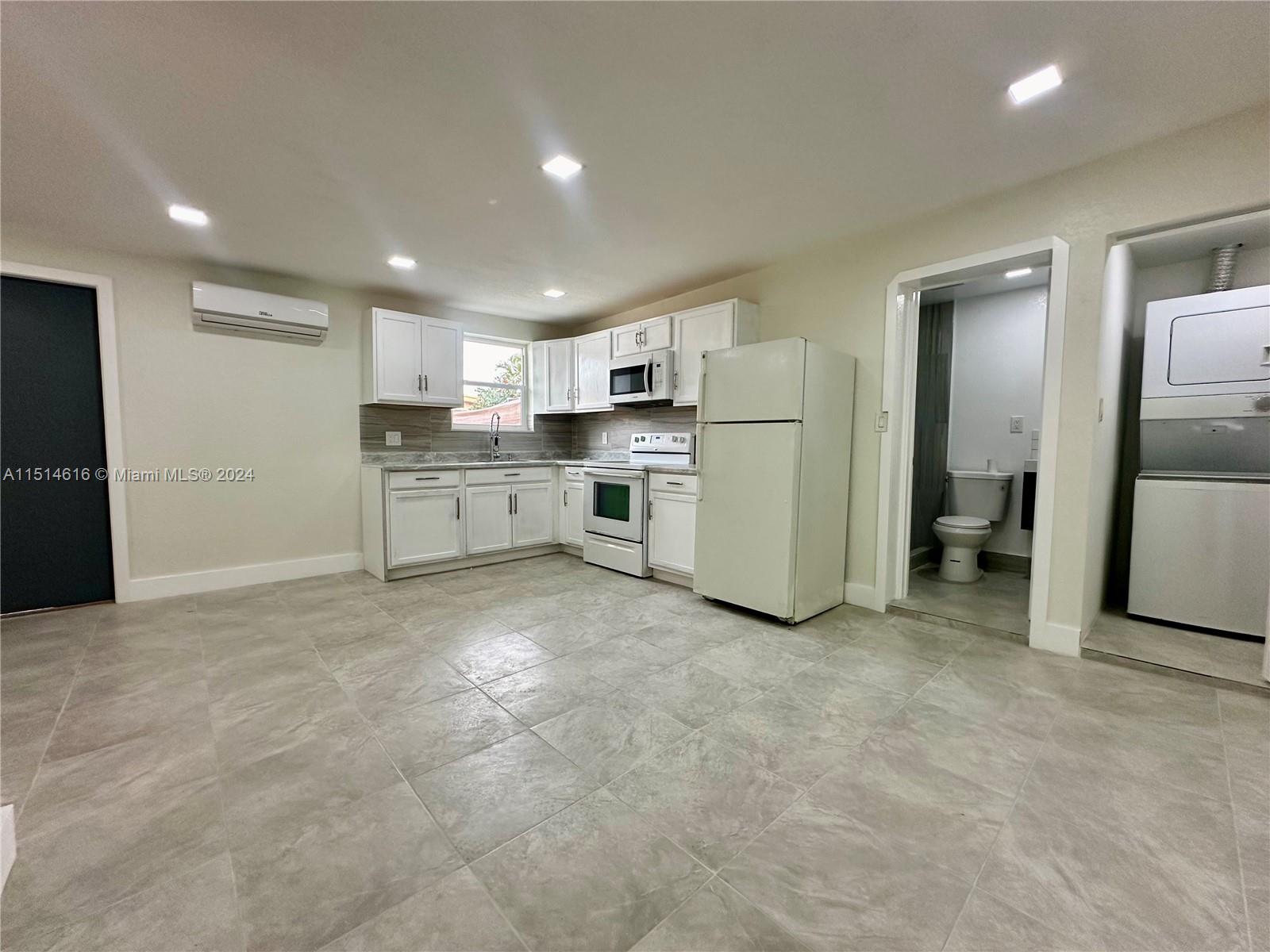 FLEETWOOD GARDENS SEC 1 - Residential Lease