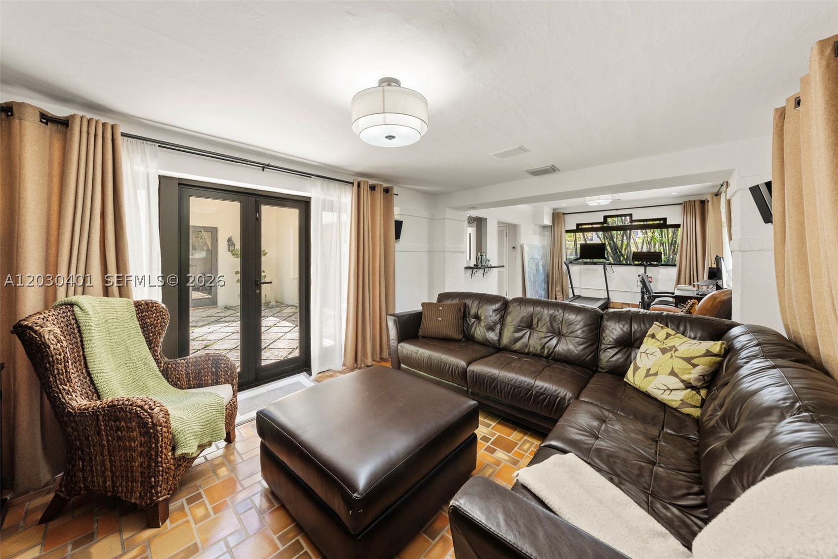 BEACH VIEW ADDN - Residential