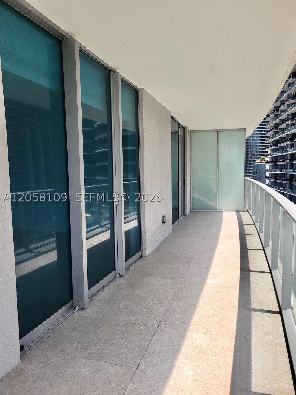 1100 MILLECENTO RESIDENCE - Residential