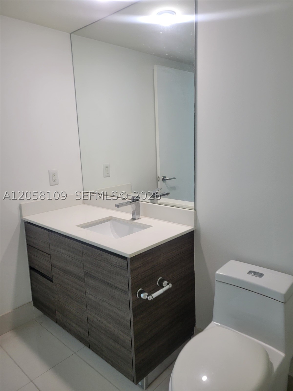 1100 MILLECENTO RESIDENCE - Residential