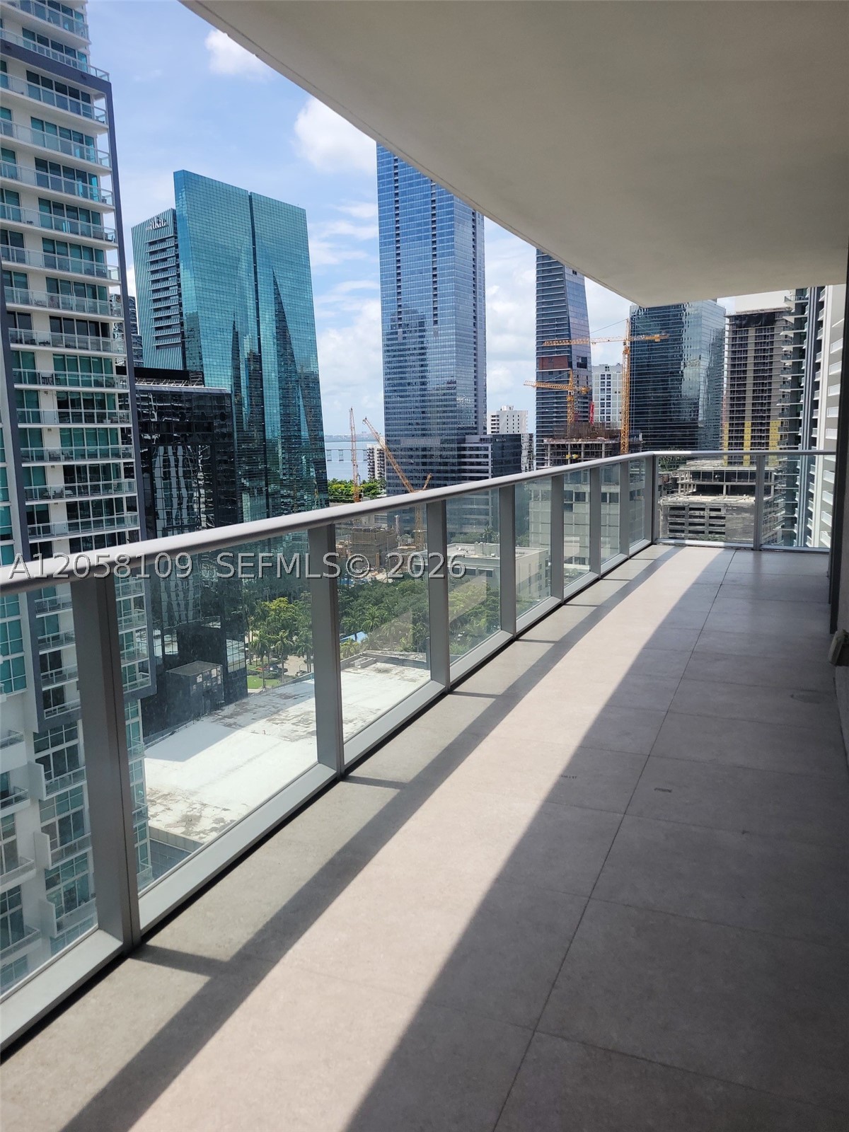1100 MILLECENTO RESIDENCE - Residential