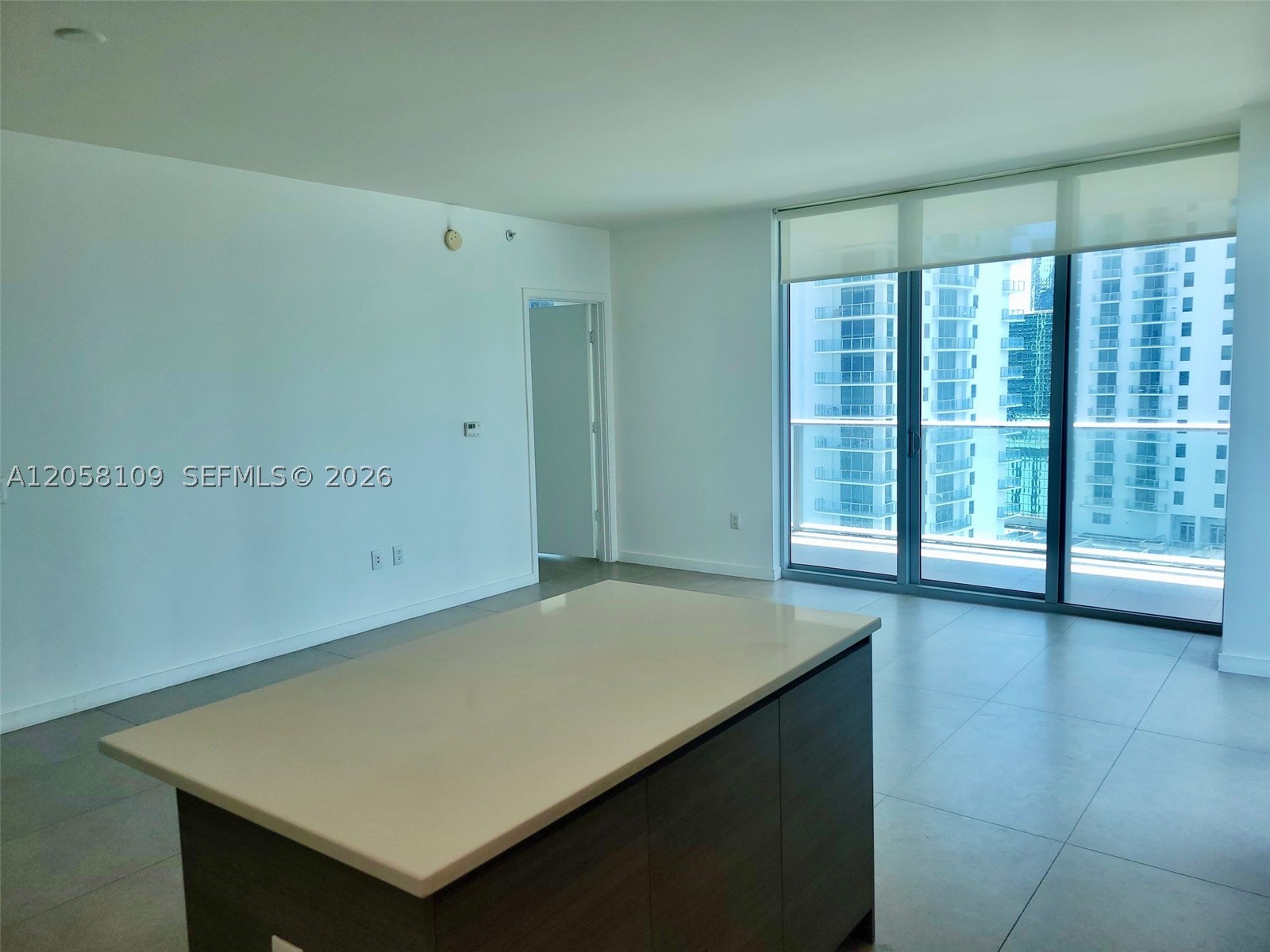 1100 MILLECENTO RESIDENCE - Residential