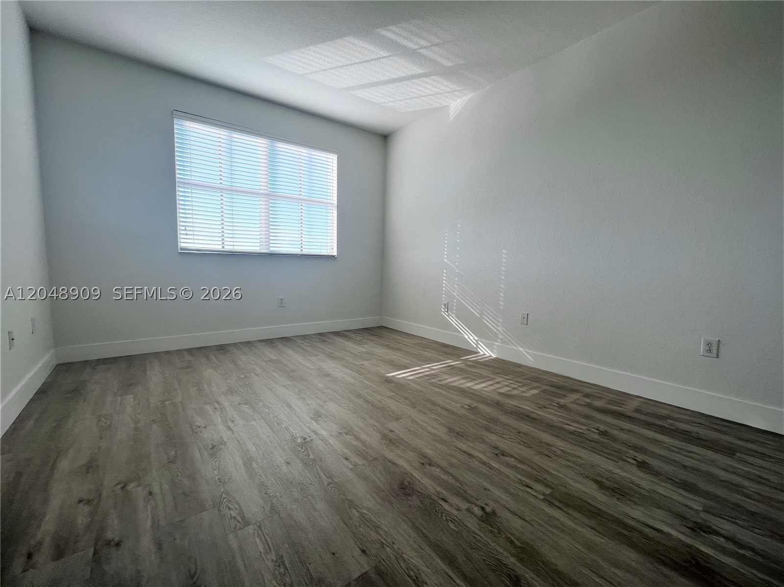 PEMBROKE CAY CONDO - Residential