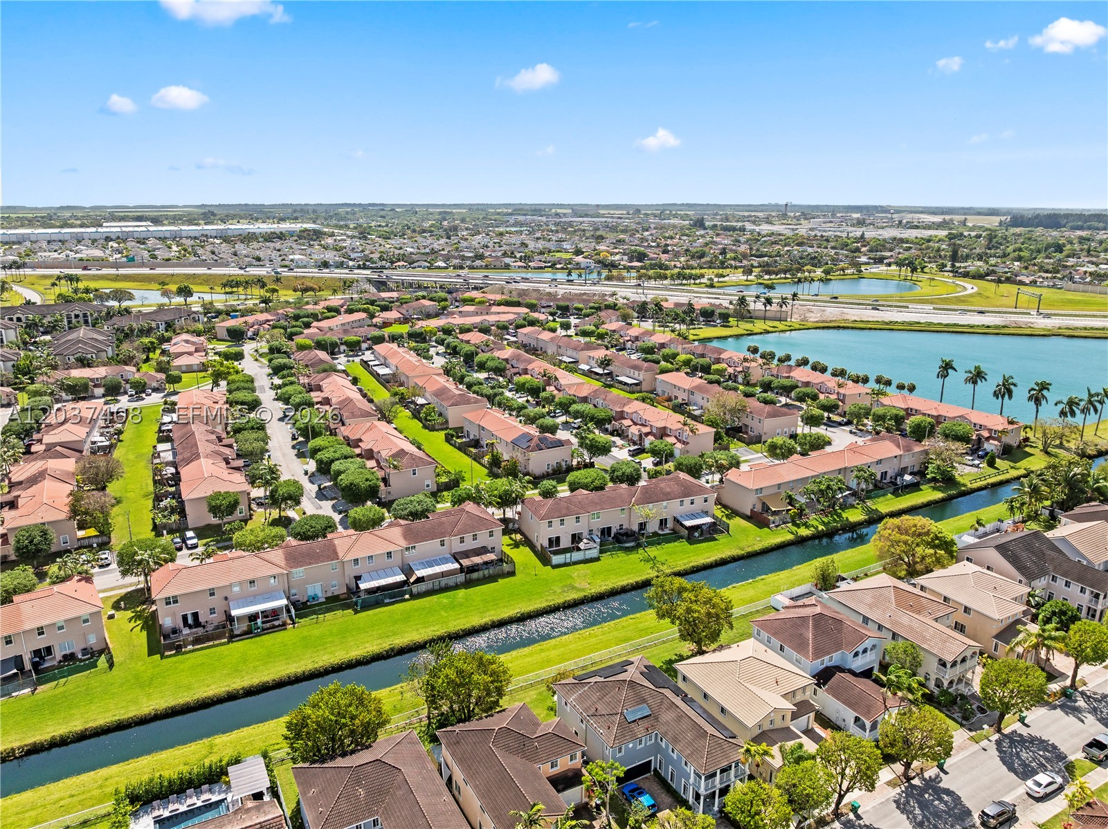 RIVERSIDE AT BISC NATL PK - Residential