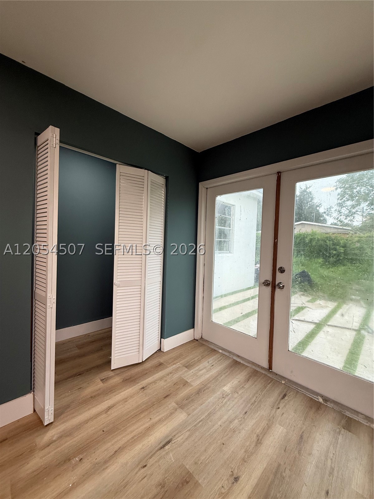 FLORIDA RIDGE SUBDIVISION - Residential Lease