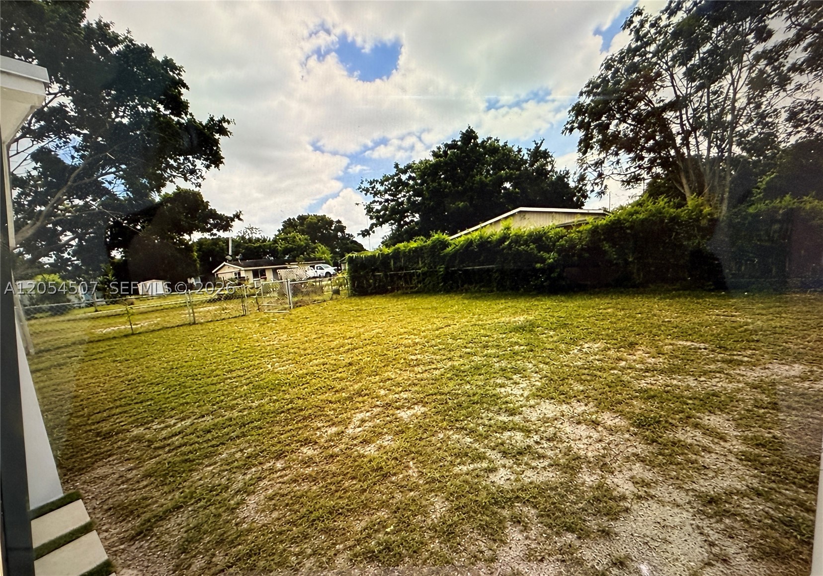 FLORIDA RIDGE SUBDIVISION - Residential Lease