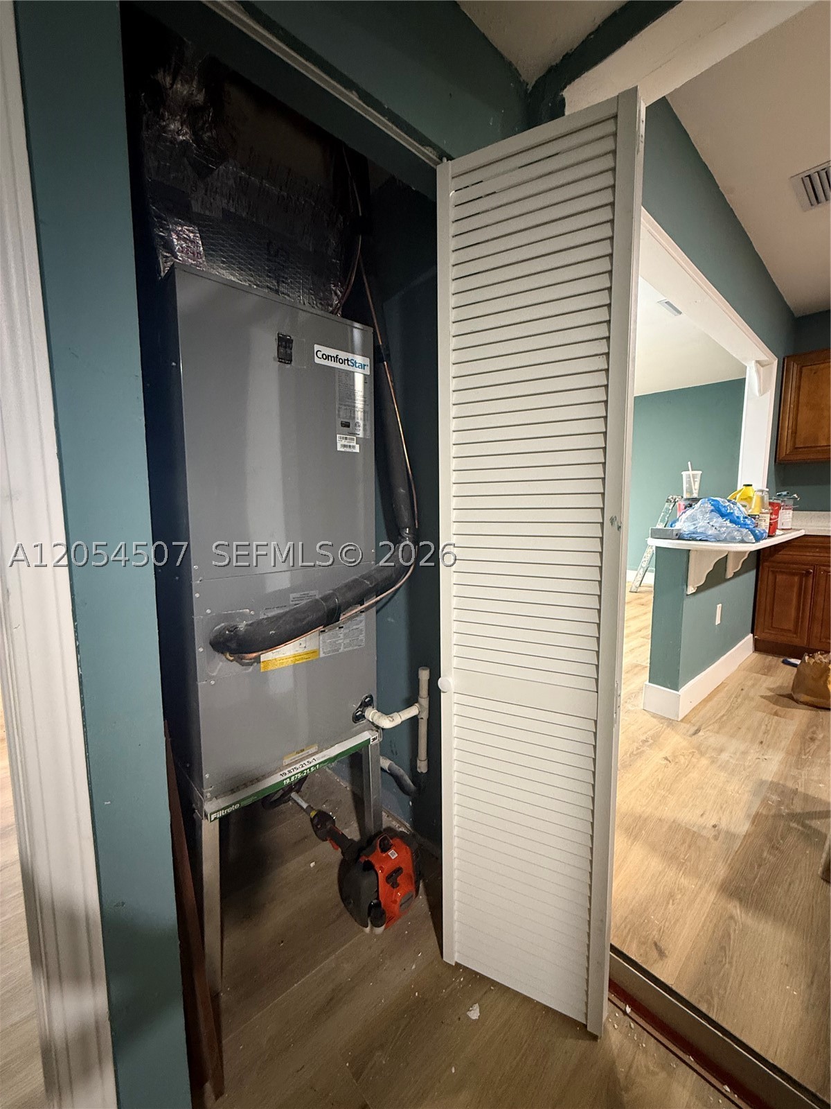 FLORIDA RIDGE SUBDIVISION - Residential Lease