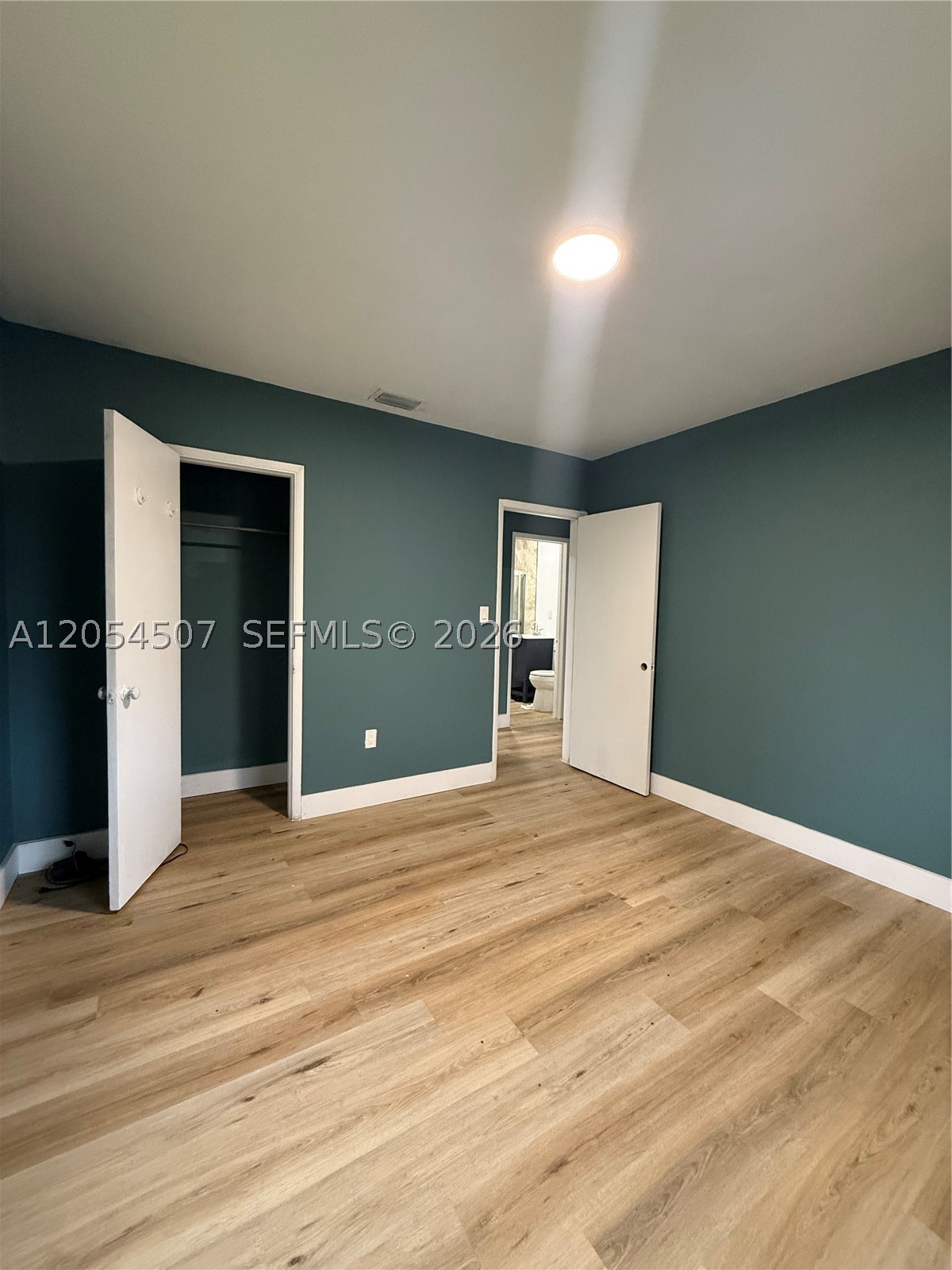 FLORIDA RIDGE SUBDIVISION - Residential Lease