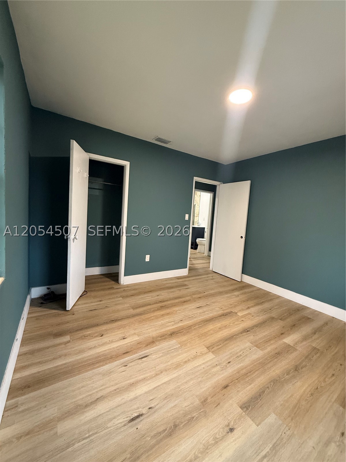 FLORIDA RIDGE SUBDIVISION - Residential Lease