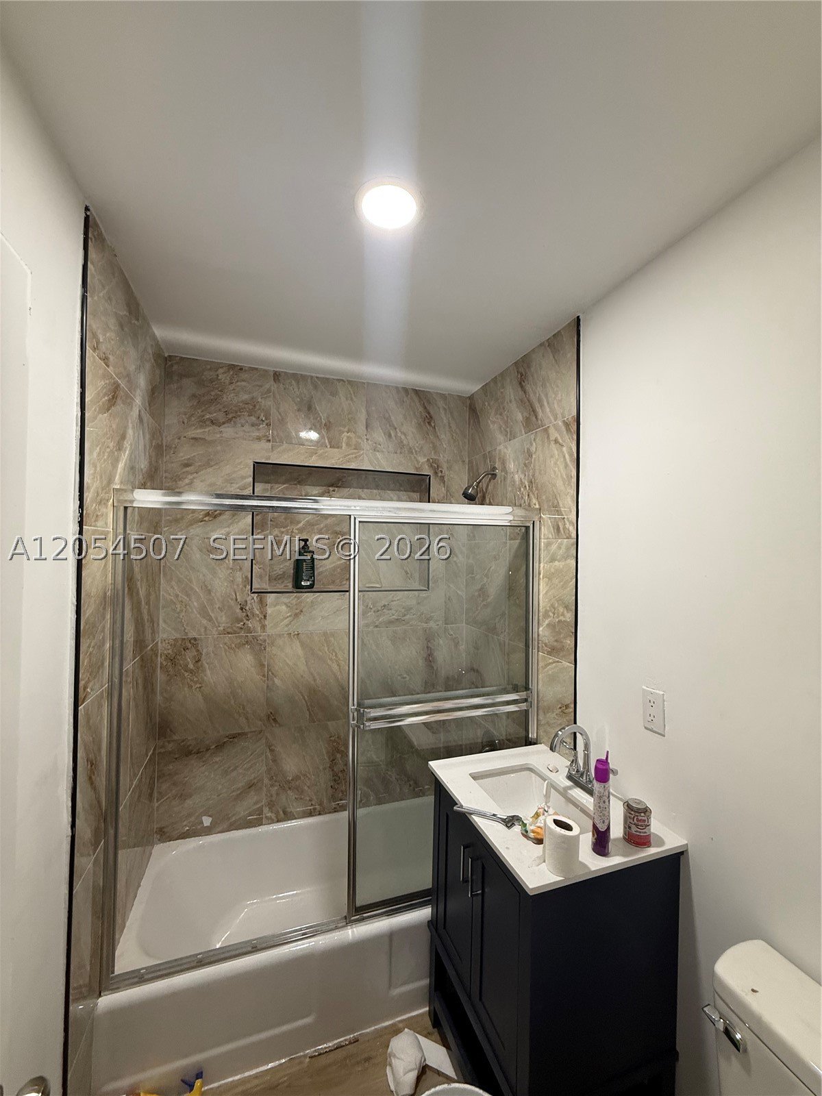 FLORIDA RIDGE SUBDIVISION - Residential Lease
